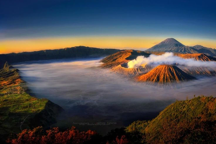 Happy travelers on Mount Bromo 3D2N Adventure